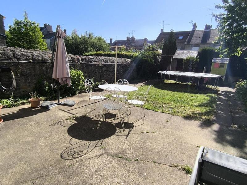 Maison - 142 m² - 7 pièces