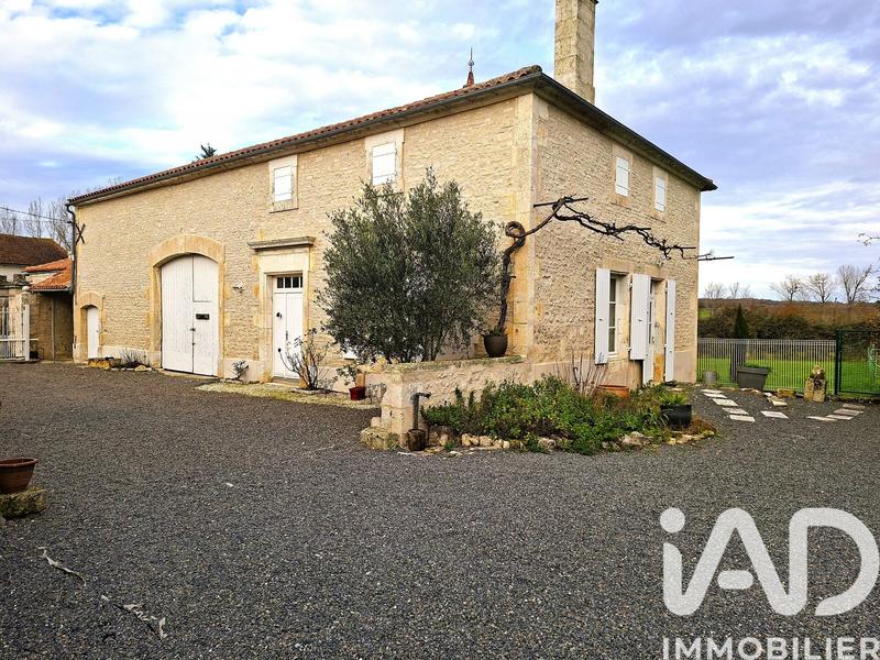 Maison - 181 m² - 5 pièces