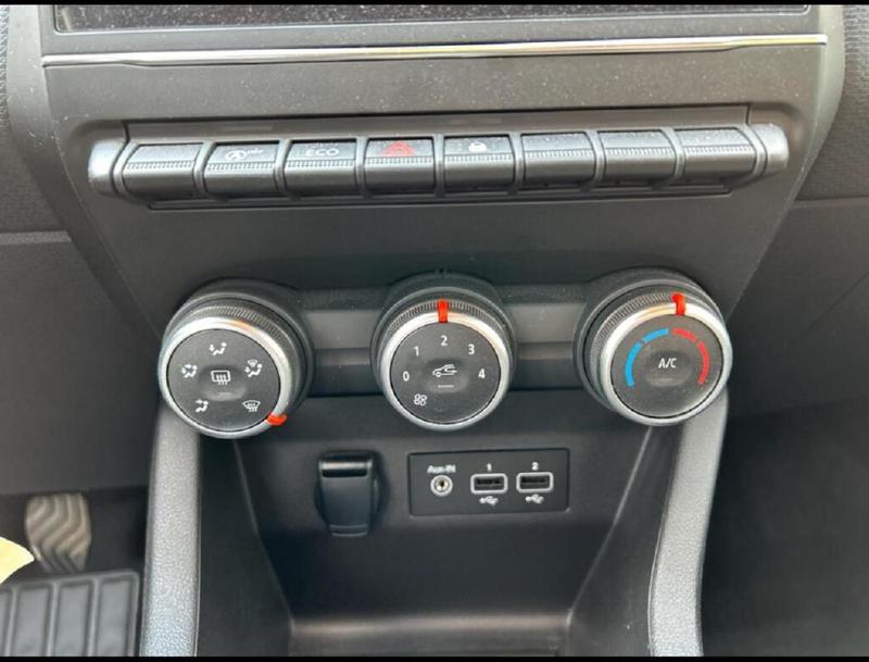 Renault Clio V Blue Dci100 Bisiness