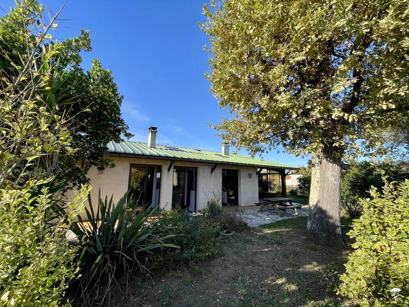 Maison contemporaine - 139 m² - 5 pièces