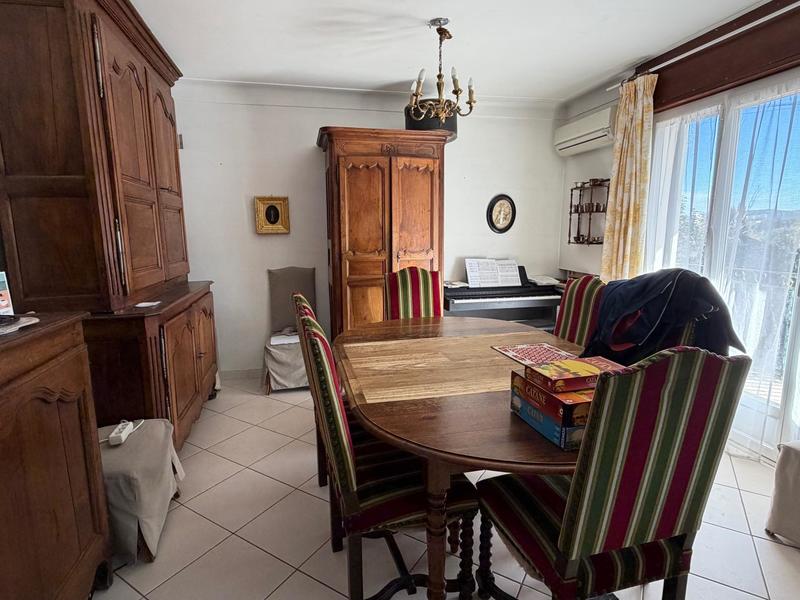 Villa - 166 m² - 7 pièces