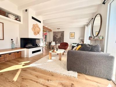 Maison - 136 m² - 5 pièces