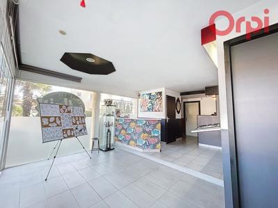 Local commercial - 64 m²