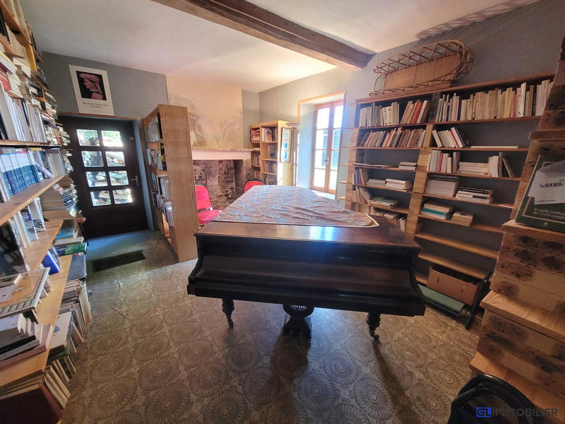 Maison ancienne - 220 m² - 11 pièces