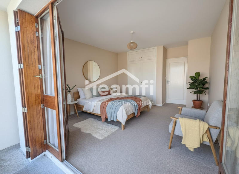 Maison - 86 m² - 4 pièces