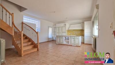 Maison - 85 m² - 3 pièces