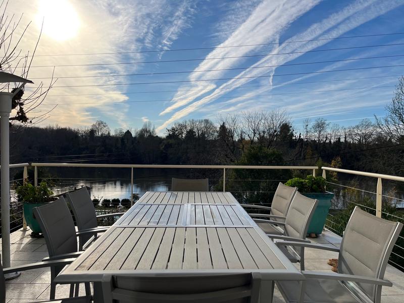 Maison - 196 m² - 6 pièces