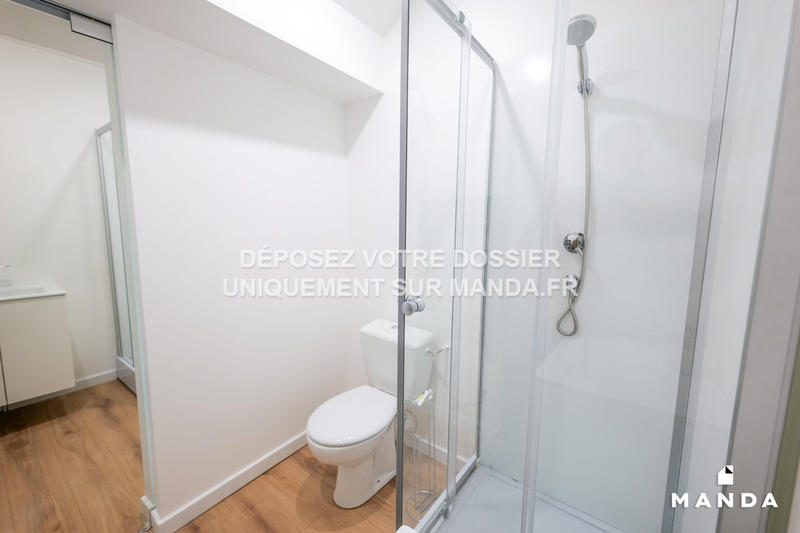 Chambre - 16 m² - 7 pièces