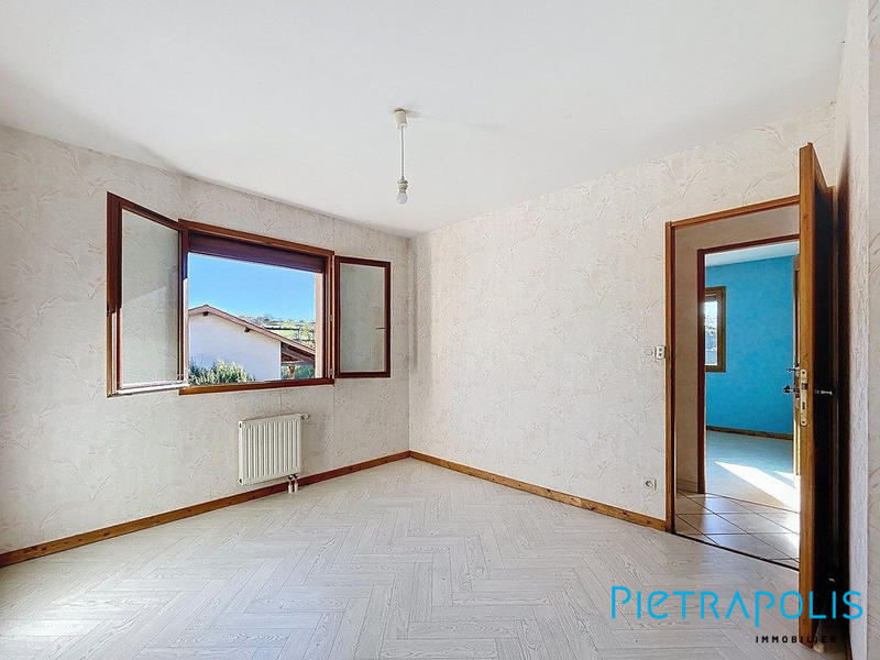 Villa - 93 m² - 4 pièces