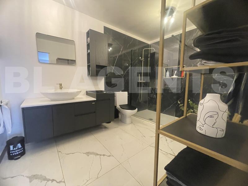 Maison traditionnelle - 178 m² - 6 pièces