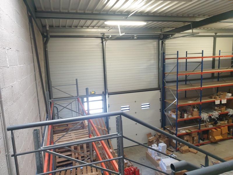 Bureau - 250 m² - 4 pièces