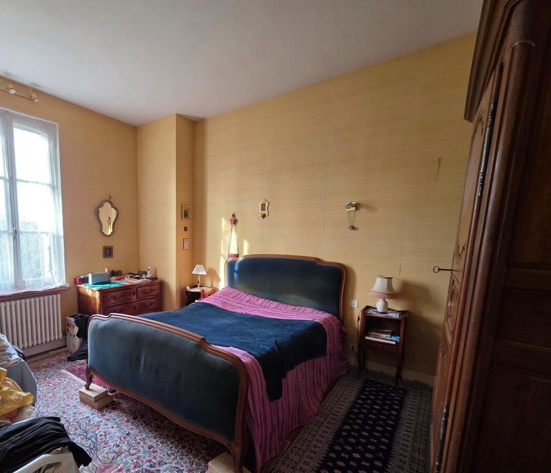 Maison - 170 m² - 9 pièces