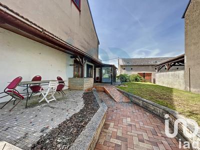 Maison - 239 m² - 5 pièces