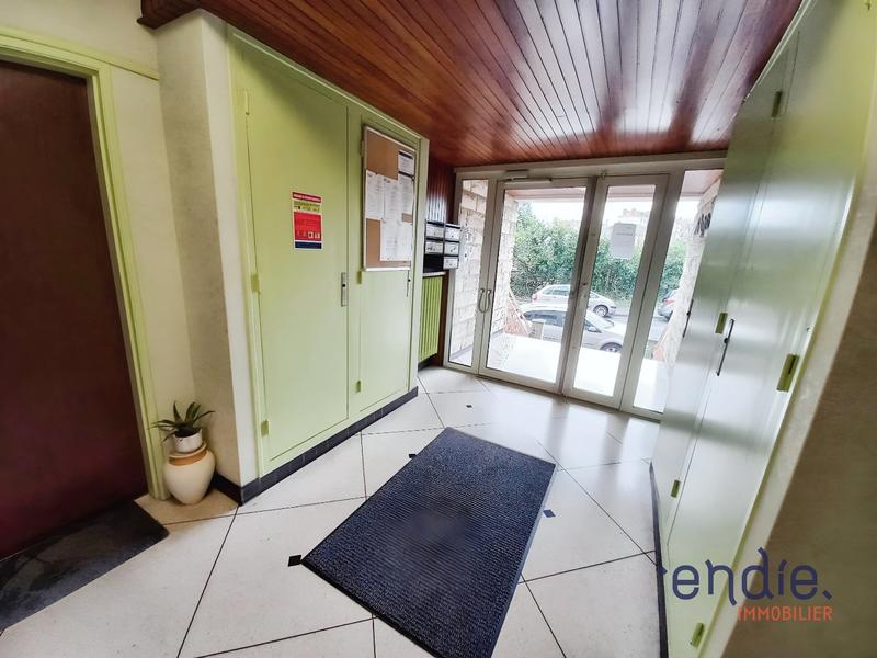 Appartement - 70 m² - 4 pièces