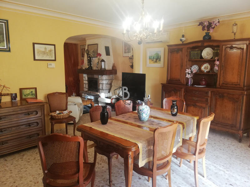 Maison - 127 m² - 6 pièces