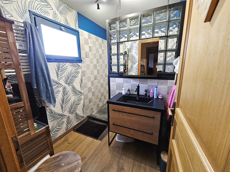 Maison - 90 m² - 5 pièces