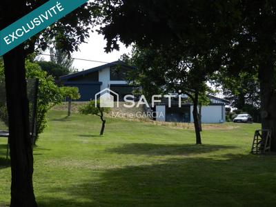 Maison - 200 m² - 5 pièces