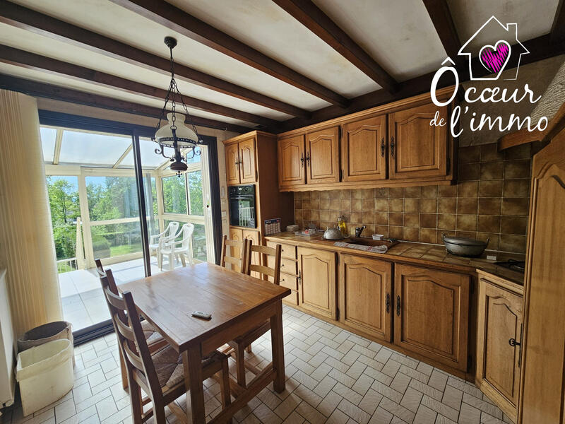 Maison - 170 m² - 7 pièces