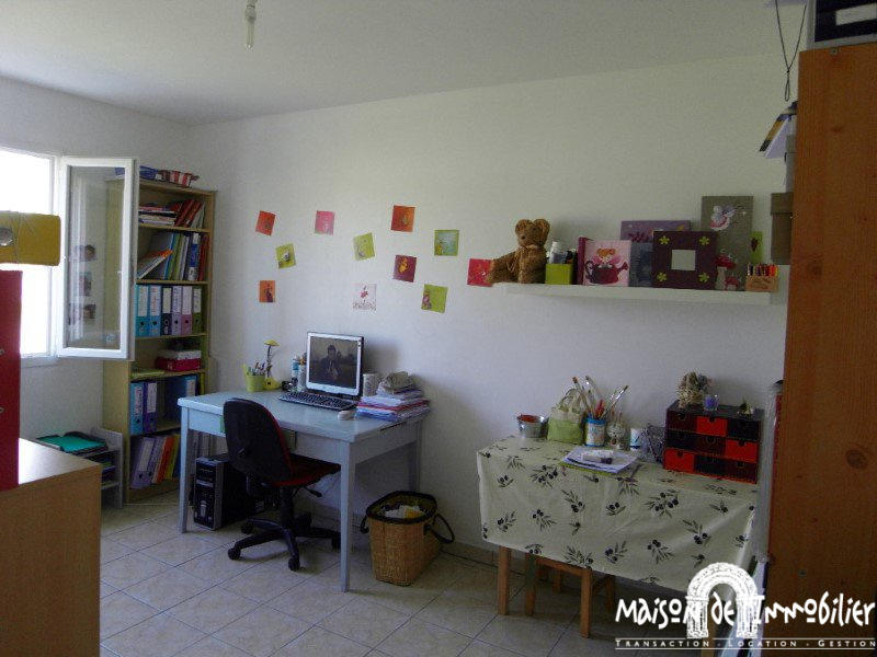 Maison - 93 m² - 4 pièces