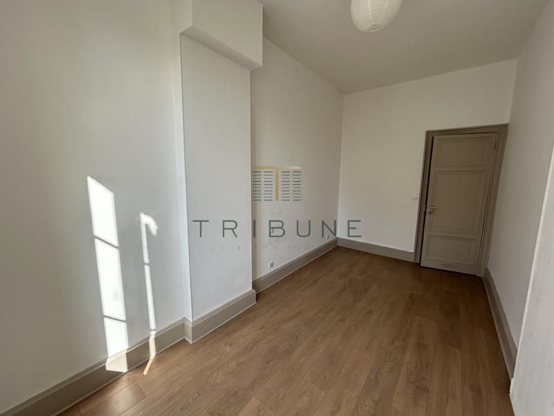 Appartement - 76 m² - 3 pièces