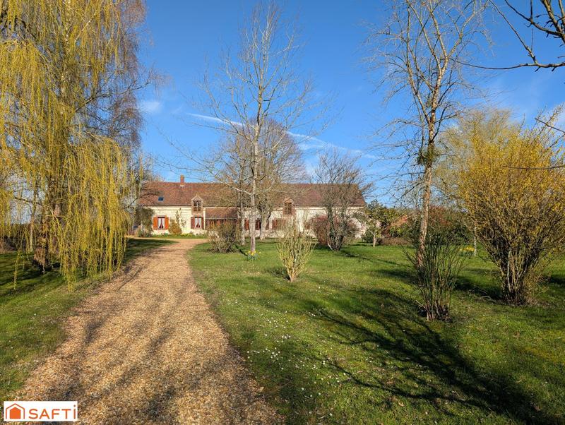 Maison - 250 m² - 9 pièces