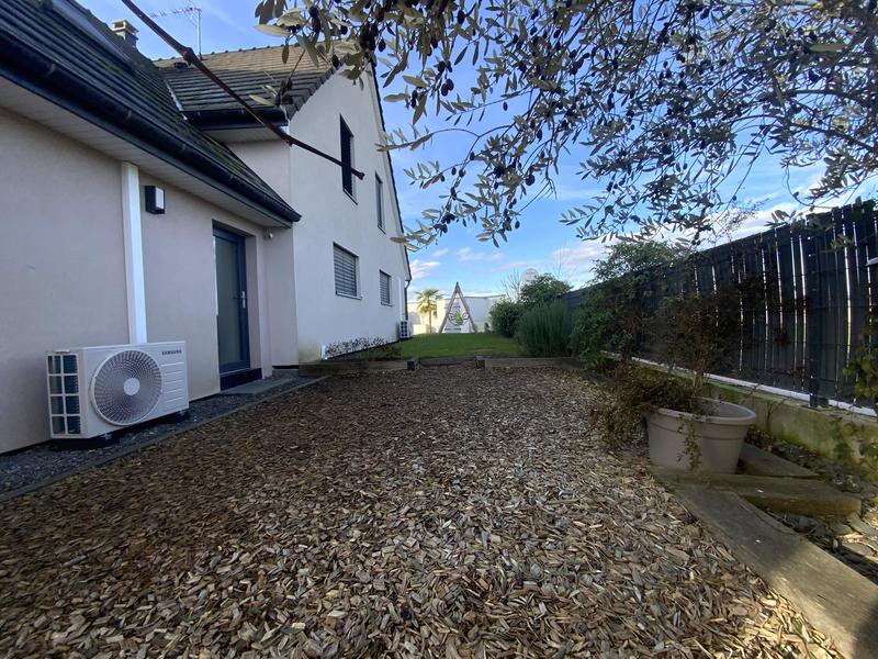 Maison contemporaine - 187 m² - 7 pièces