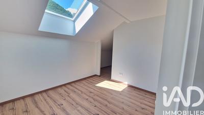 Appartement - 110 m² - 4 pièces