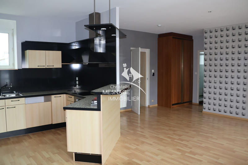 Appartement - 111 m² - 3 pièces