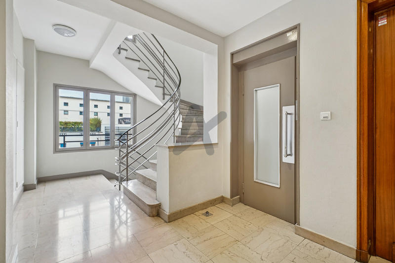 Appartement - 106 m² - 4 pièces