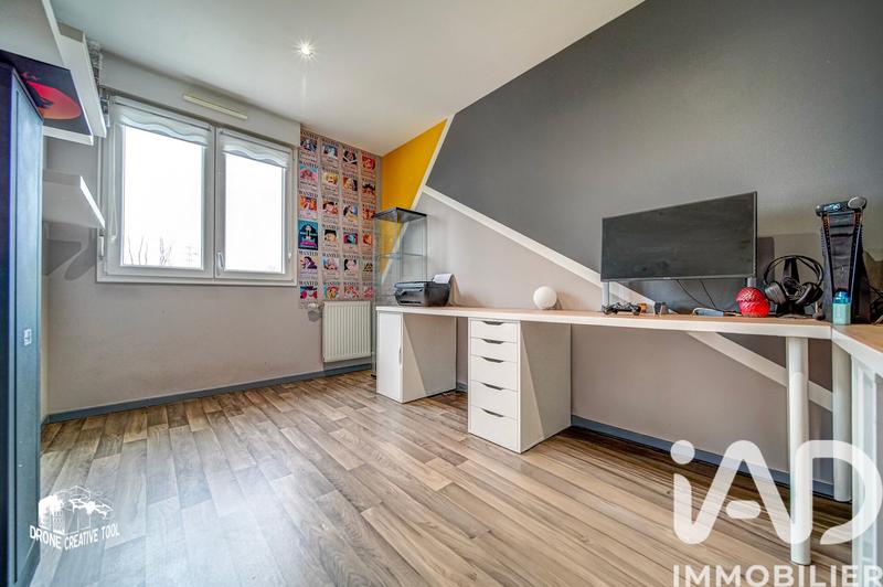 Maison - 80 m² - 5 pièces