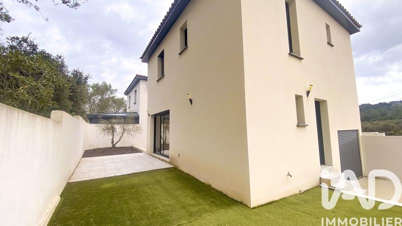 Maison - 75 m² - 4 pièces