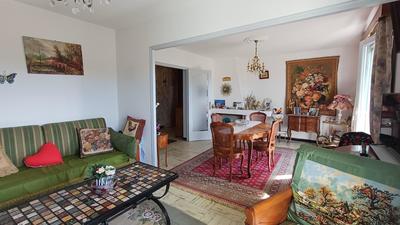 Appartement - 95 m² - 3 pièces