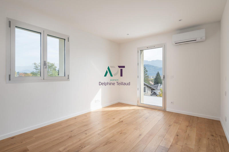 Appartement - 151 m² - 5 pièces