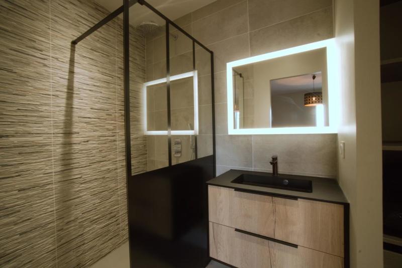 Maison - 250 m² - 7 pièces