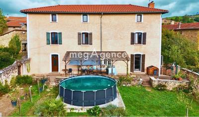 Corps de ferme - 230 m² - 7 pièces