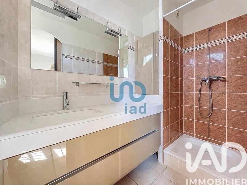 Appartement - 90 m² - 4 pièces