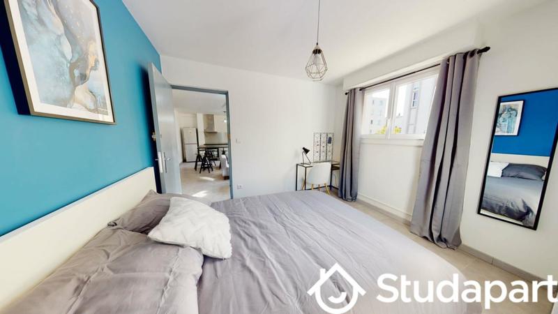 Chambre - 10 m² - 1 pièce