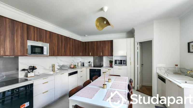 Chambre - 14 m² - 1 pièce