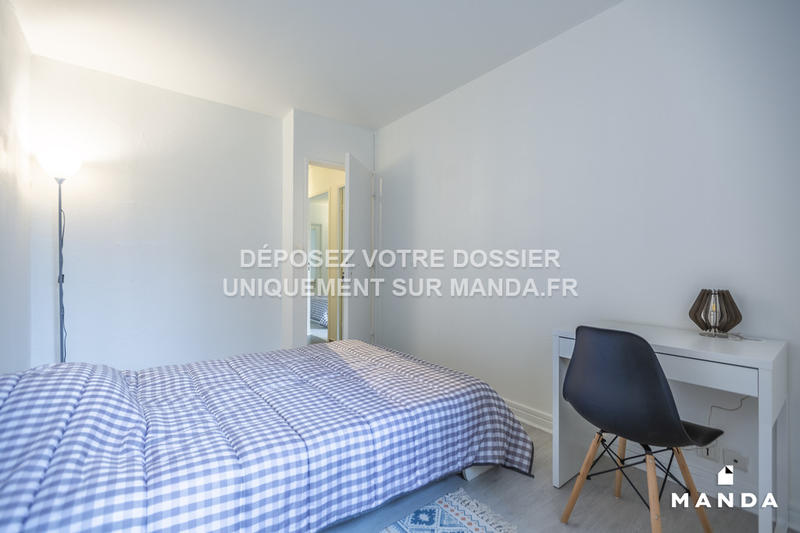 Chambre - 10 m² - 5 pièces