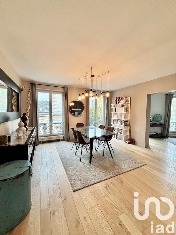 Appartement - 136 m² - 6 pièces