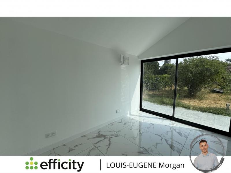 Maison - 220 m² - 9 pièces