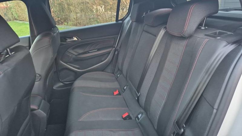 Peugeot 308 1.5 BlueHDi 130 Gt - Entretien constructeur