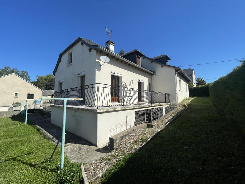 Maison - 159 m² - 7 pièces
