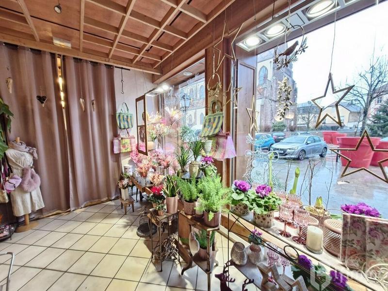 Fonds de commerce - Bureau - 200 m²