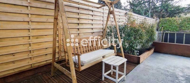 Pavillon - 170 m² - 6 pièces