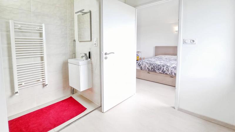 Villa - 93 m² - 4 pièces