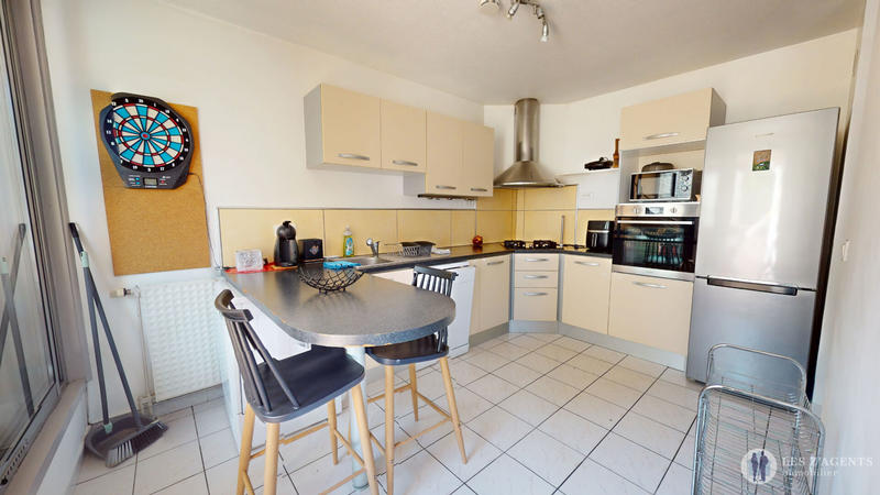 Appartement - 75 m² - 3 pièces