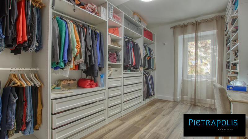 Maison - 172 m² - 5 pièces