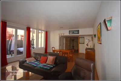 Appartement - 133 m² - 6 pièces