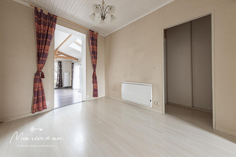 Maison - 102 m² - 6 pièces